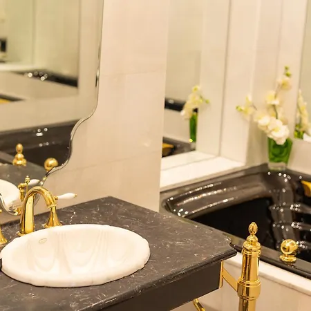 Apartman Royal Whith Free Parking