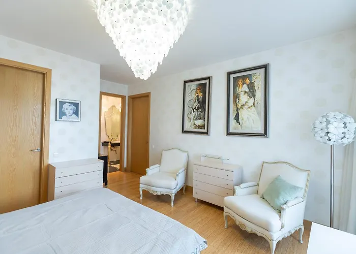 Royal Whith Free Parking