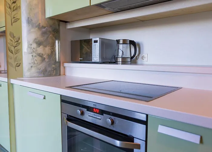 Royal Whith Free Parking Apartment *