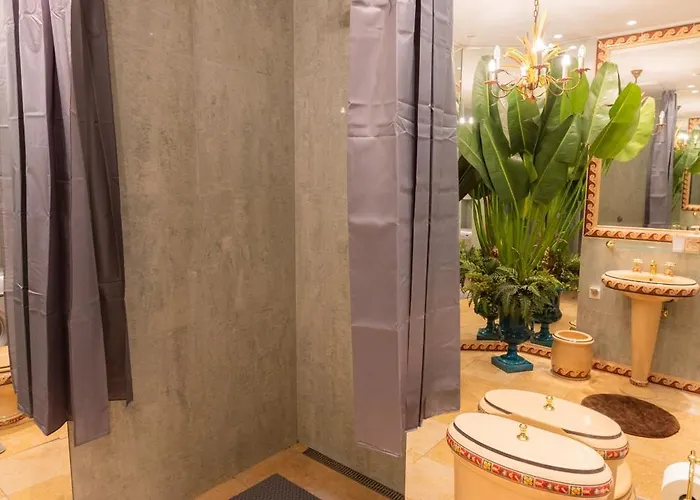 Royal Whith Free Parking Apartment *